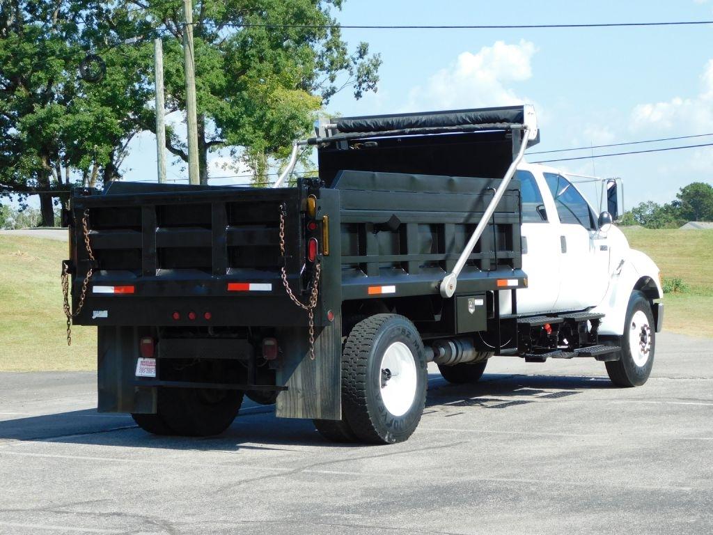 Ford F-750 Crew Cab 2WD DRW 2008