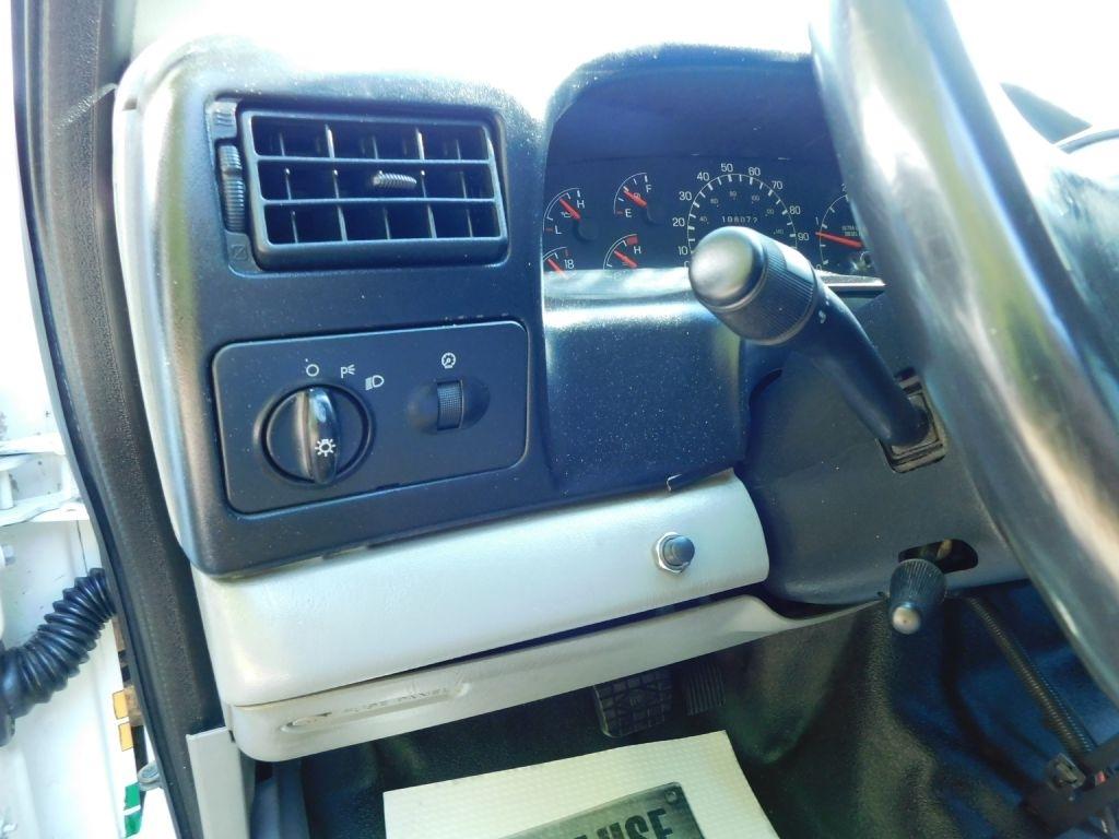 Ford F-750 Crew Cab 2WD DRW 2008