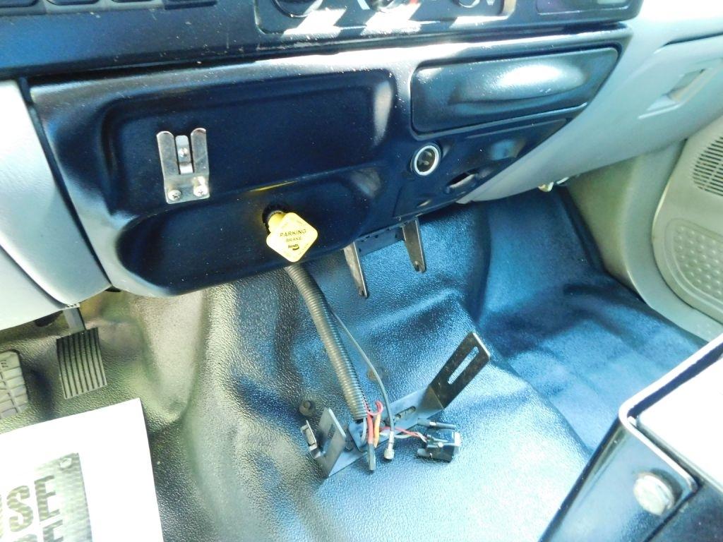 Ford F-750 Crew Cab 2WD DRW 2008