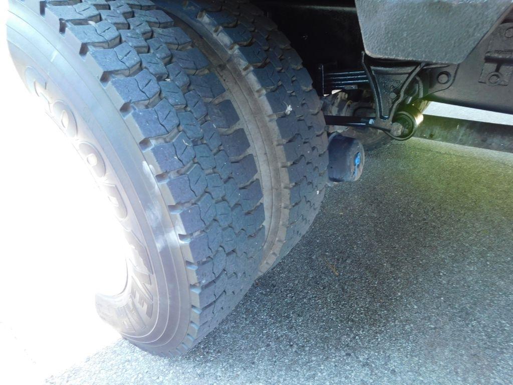 Ford F-750 Crew Cab 2WD DRW 2008