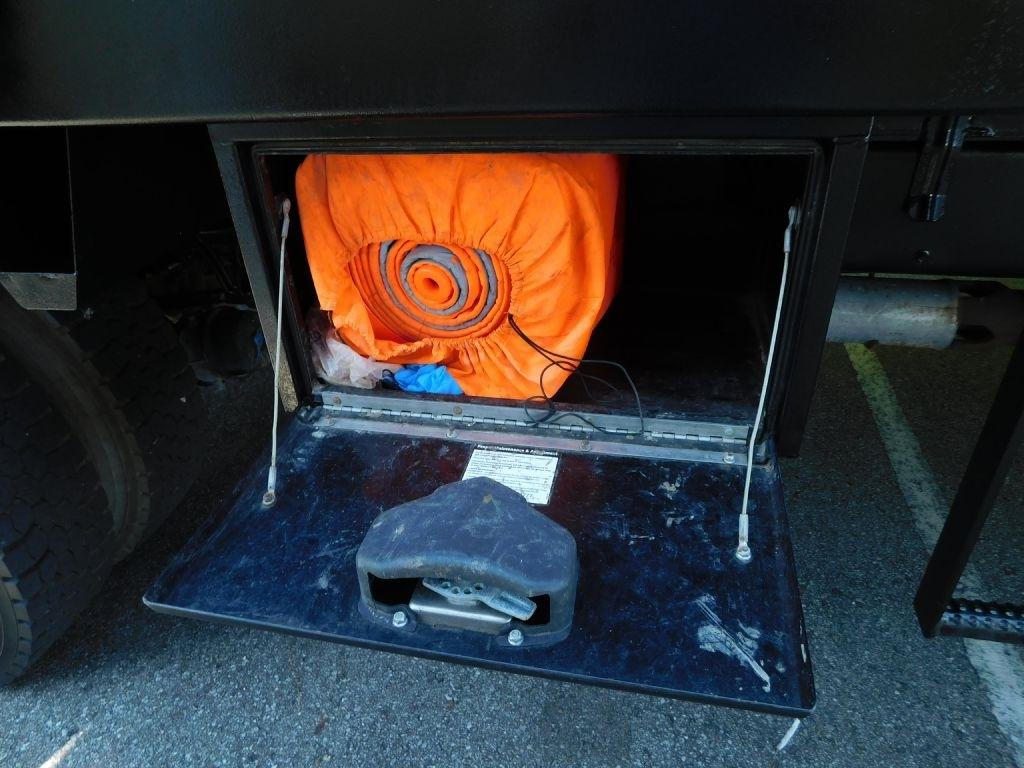 Ford F-750 Crew Cab 2WD DRW 2008