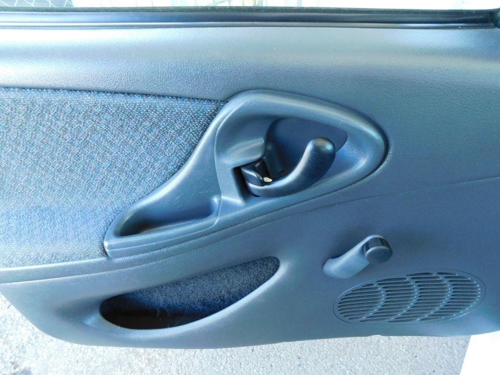 Chevrolet Cavalier Sedan 1998