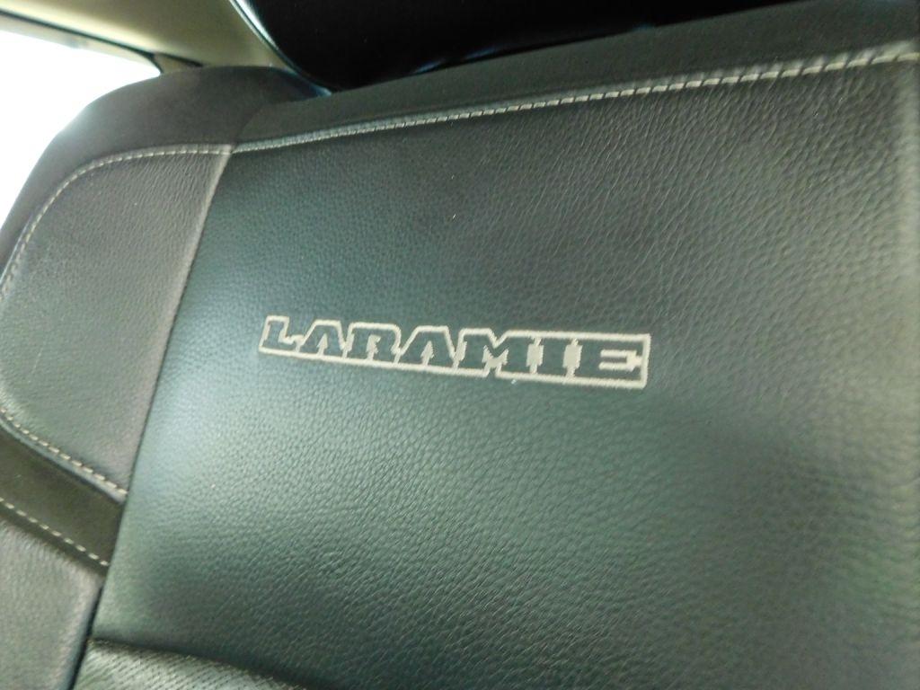 RAM 3500 Laramie Crew Cab SWB 4WD 2020