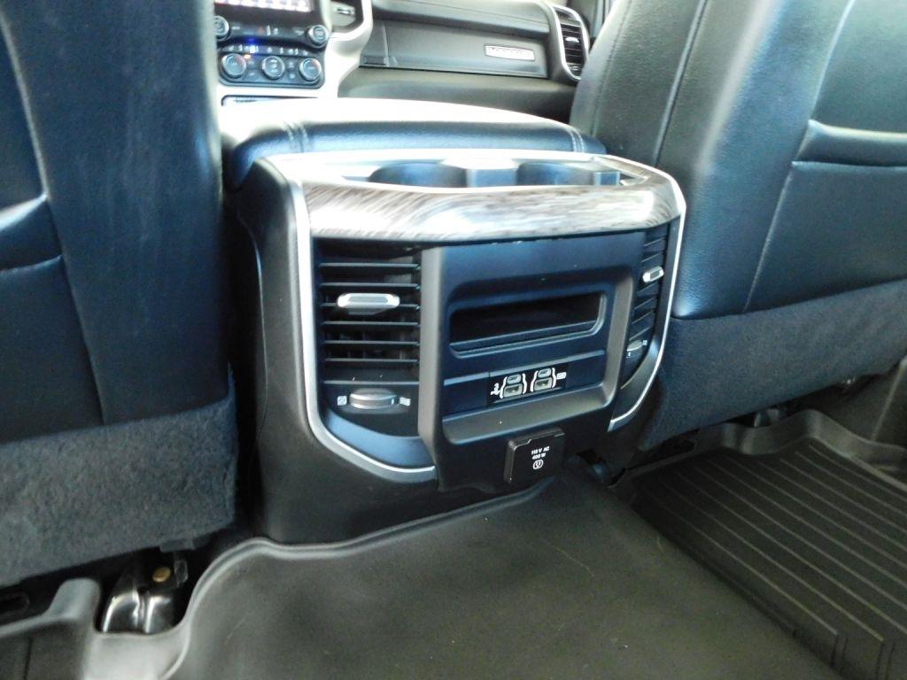 RAM 3500 Laramie Crew Cab SWB 4WD 2020