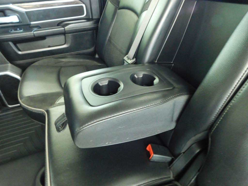 RAM 3500 Laramie Crew Cab SWB 4WD 2020