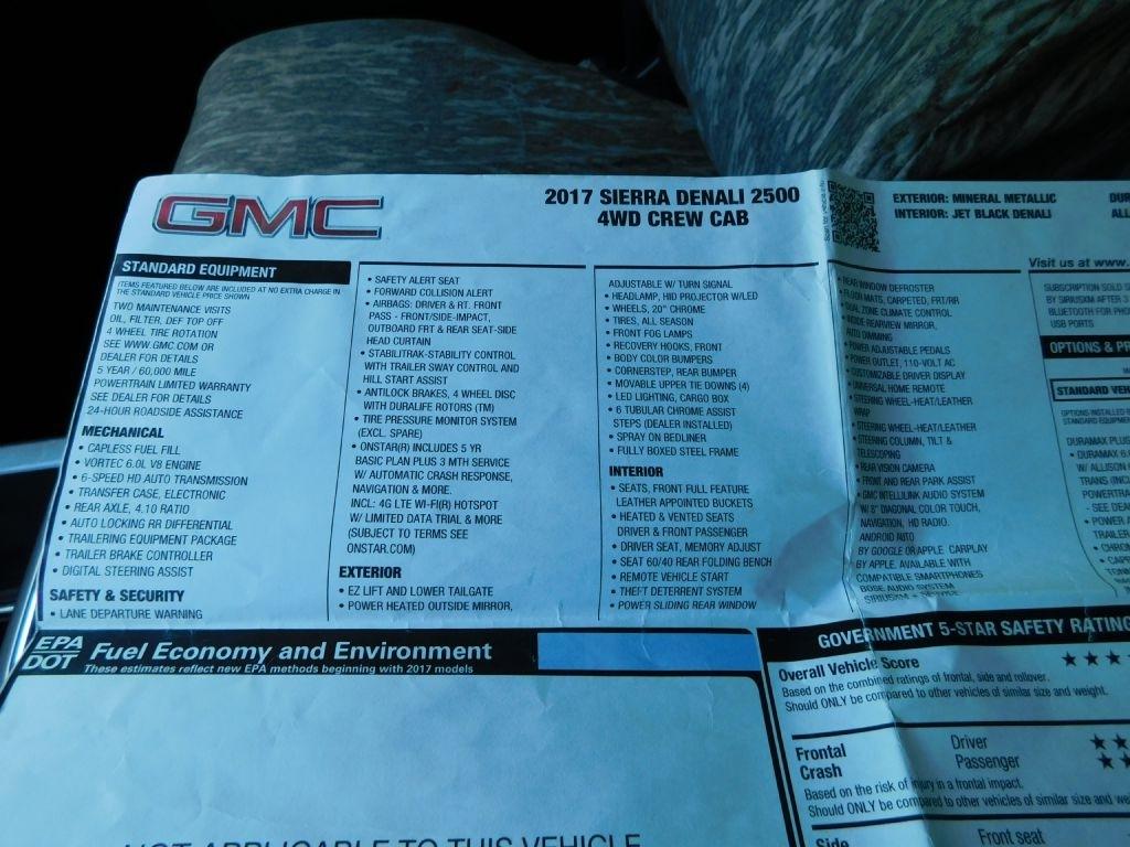 GMC Sierra 2500HD Denali Crew Cab 4WD 2017