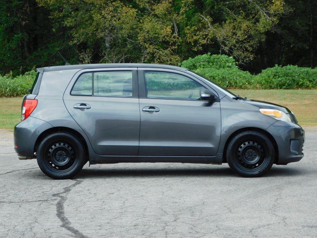 Scion xD 5-Door 2009