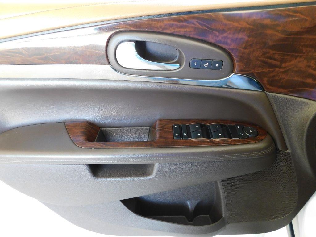 Buick Enclave Leather FWD 2016