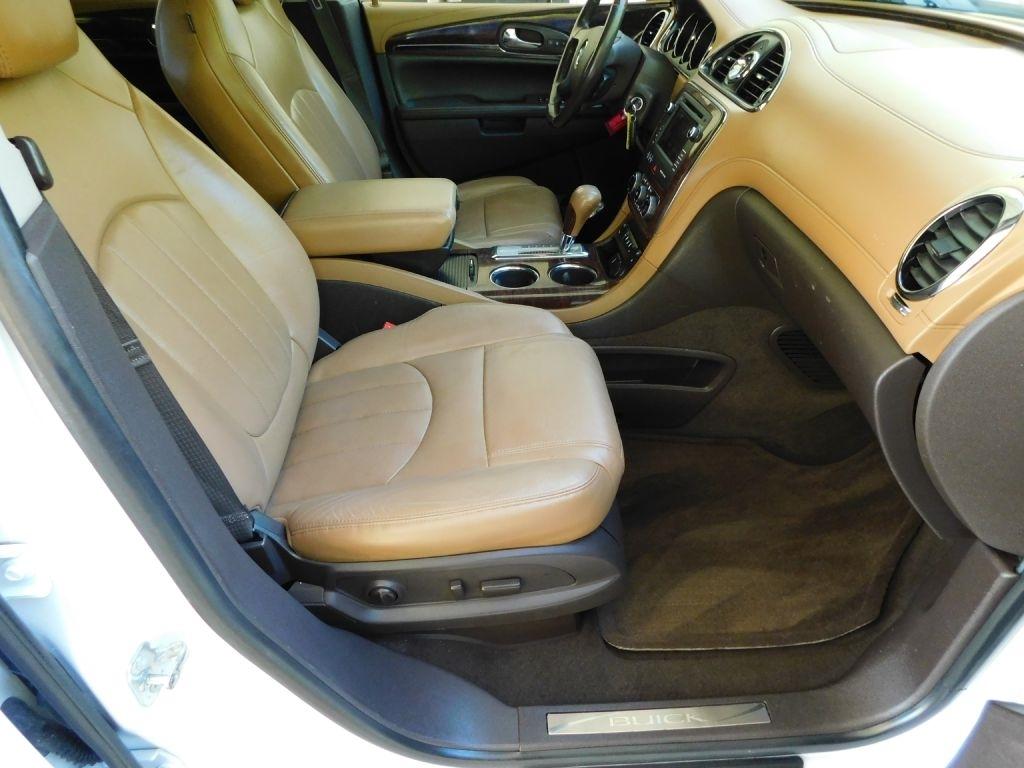 Buick Enclave Leather FWD 2016