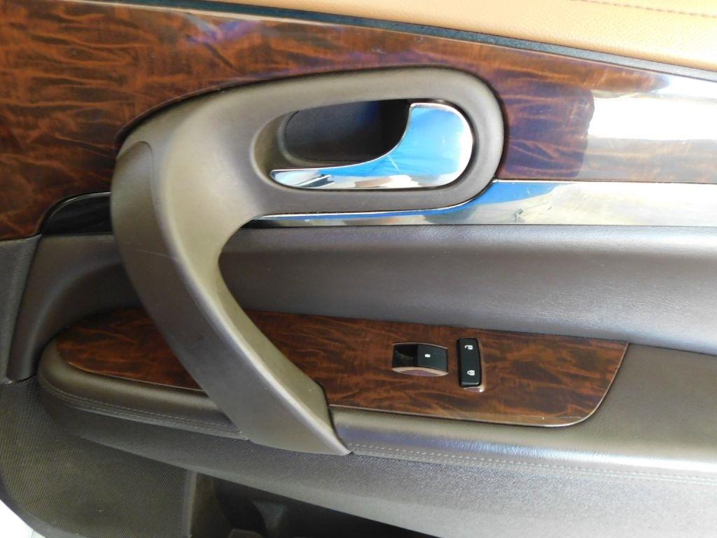 Buick Enclave Leather FWD 2016