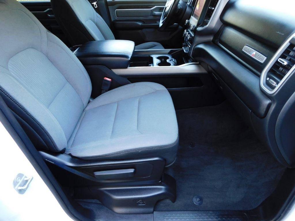 RAM 1500 Big Horn Crew Cab SWB 2WD 2022