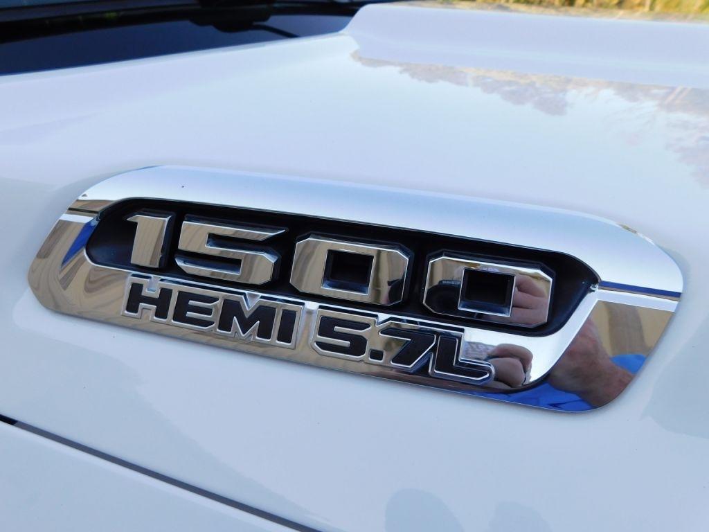 RAM 1500 Big Horn Crew Cab SWB 2WD 2022