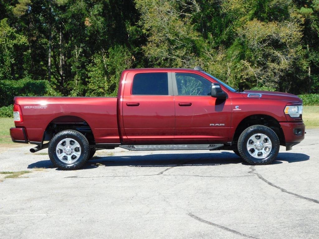 RAM 2500 Tradesman Crew Cab SWB 4WD 2024