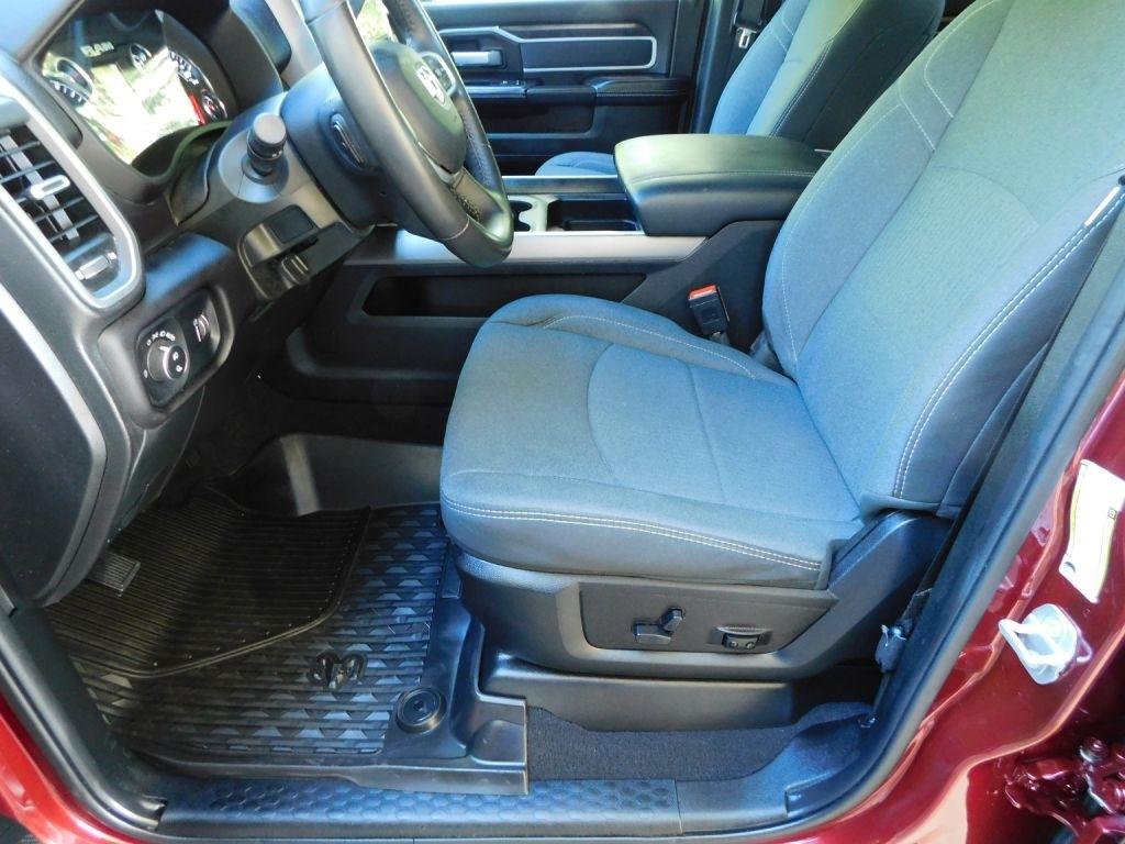 RAM 2500 Tradesman Crew Cab SWB 4WD 2024
