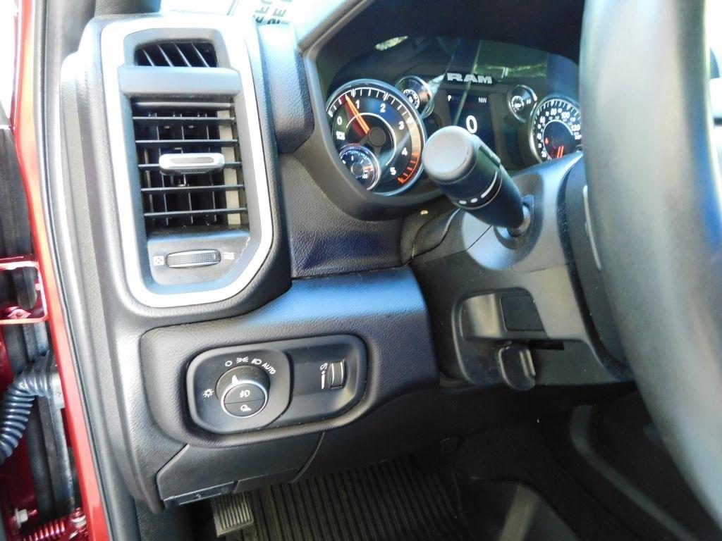 RAM 2500 Tradesman Crew Cab SWB 4WD 2024
