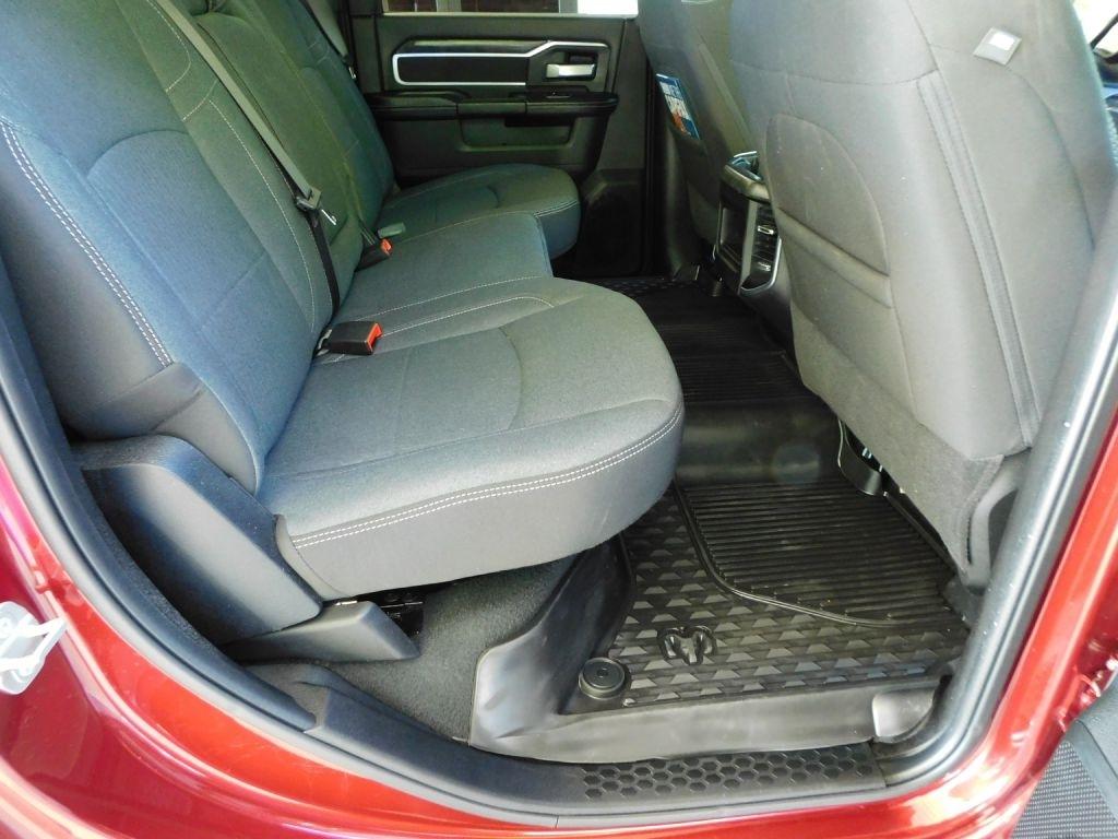 RAM 2500 Tradesman Crew Cab SWB 4WD 2024