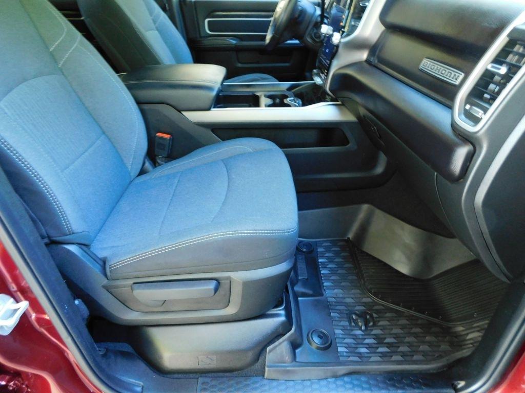 RAM 2500 Tradesman Crew Cab SWB 4WD 2024