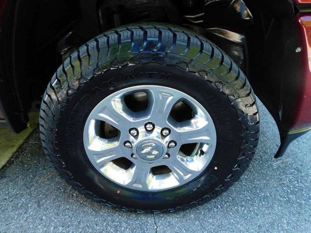 RAM 2500 Tradesman Crew Cab SWB 4WD 2024