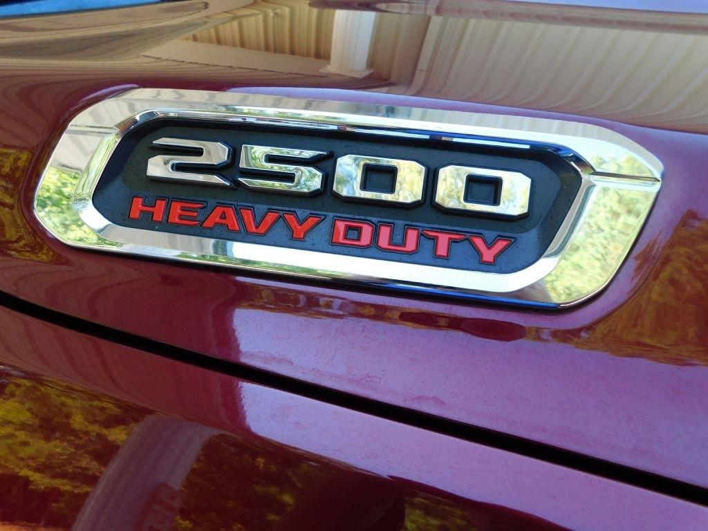 RAM 2500 Tradesman Crew Cab SWB 4WD 2024