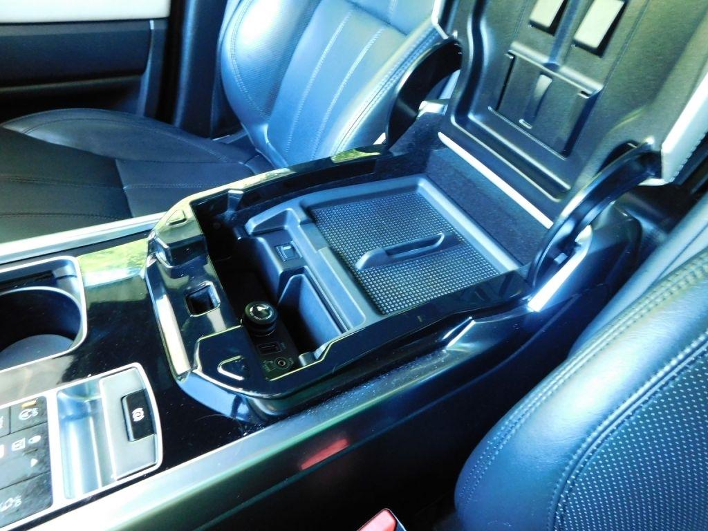 Land Rover Range Rover Sport 3.0L V6 Supercharged SE 2014