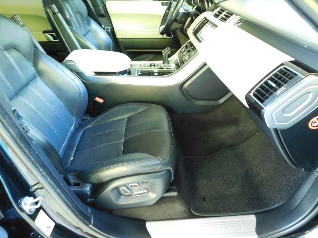 Land Rover Range Rover Sport 3.0L V6 Supercharged SE 2014