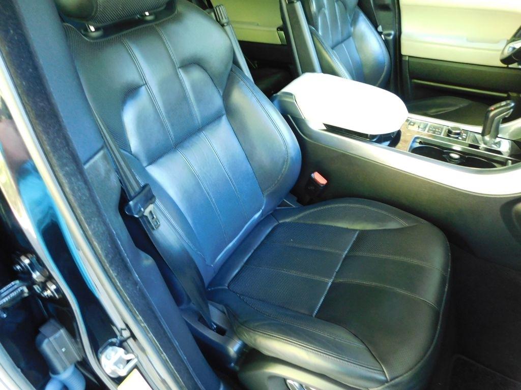 Land Rover Range Rover Sport 3.0L V6 Supercharged SE 2014