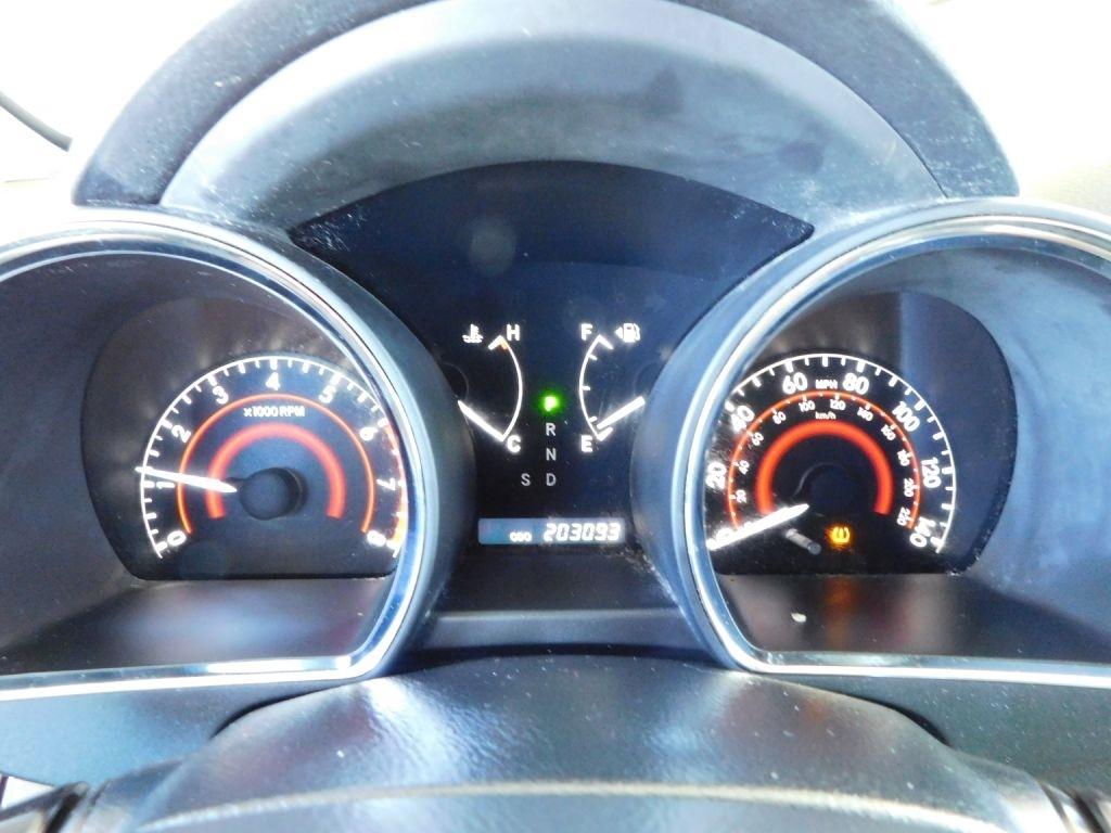 Toyota Highlander Base 2WD I4 2012