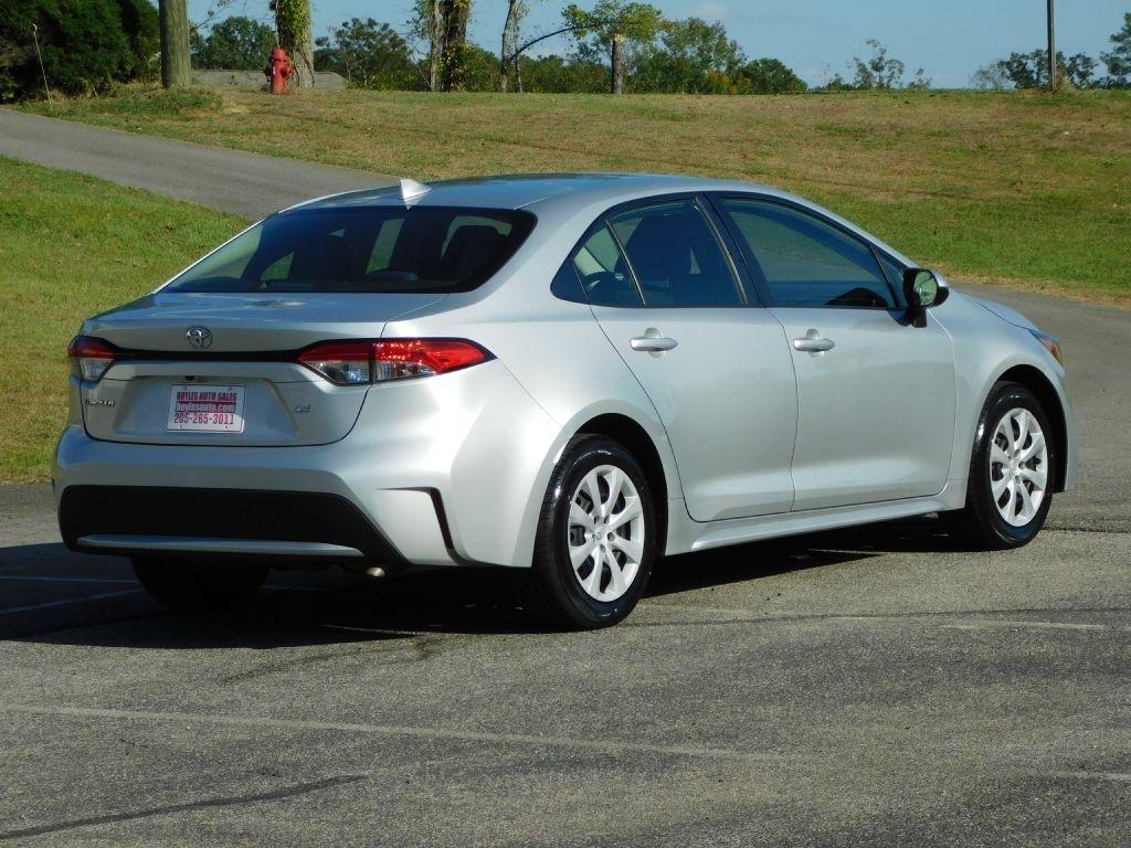 Toyota Corolla LE 2021