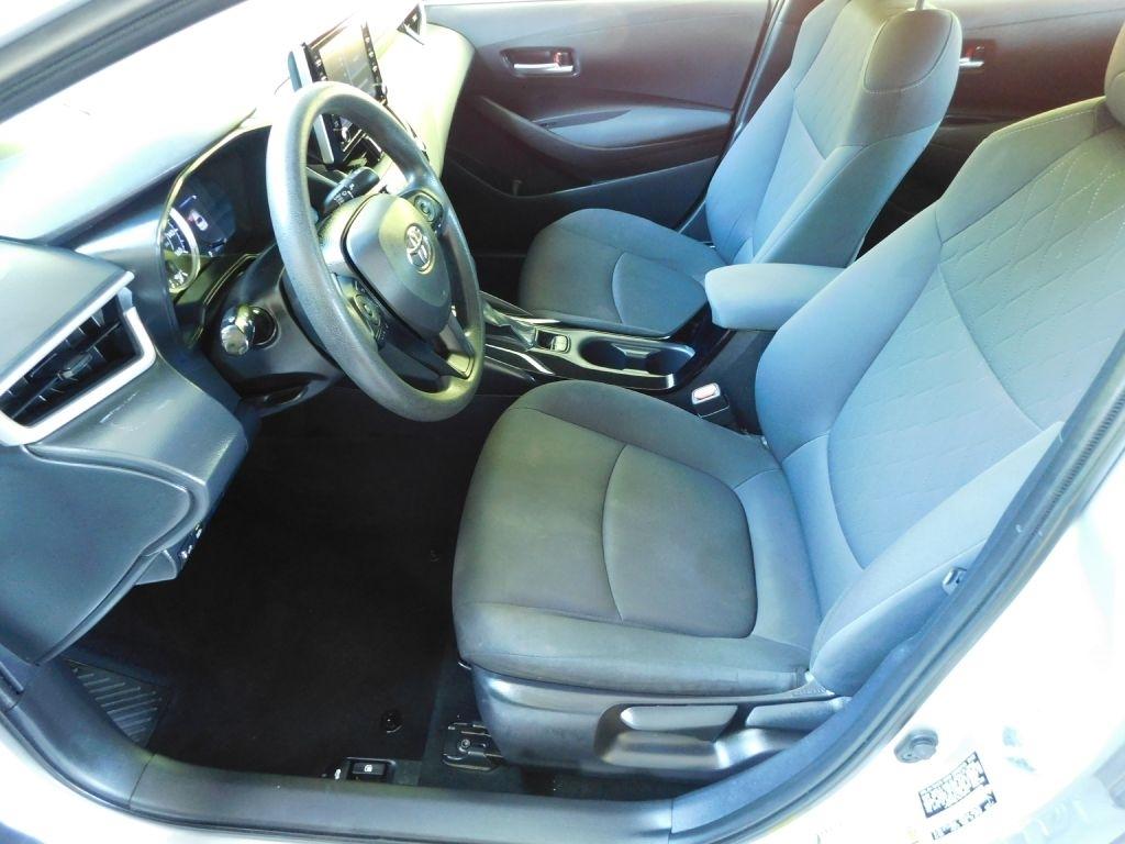 Toyota Corolla LE 2021
