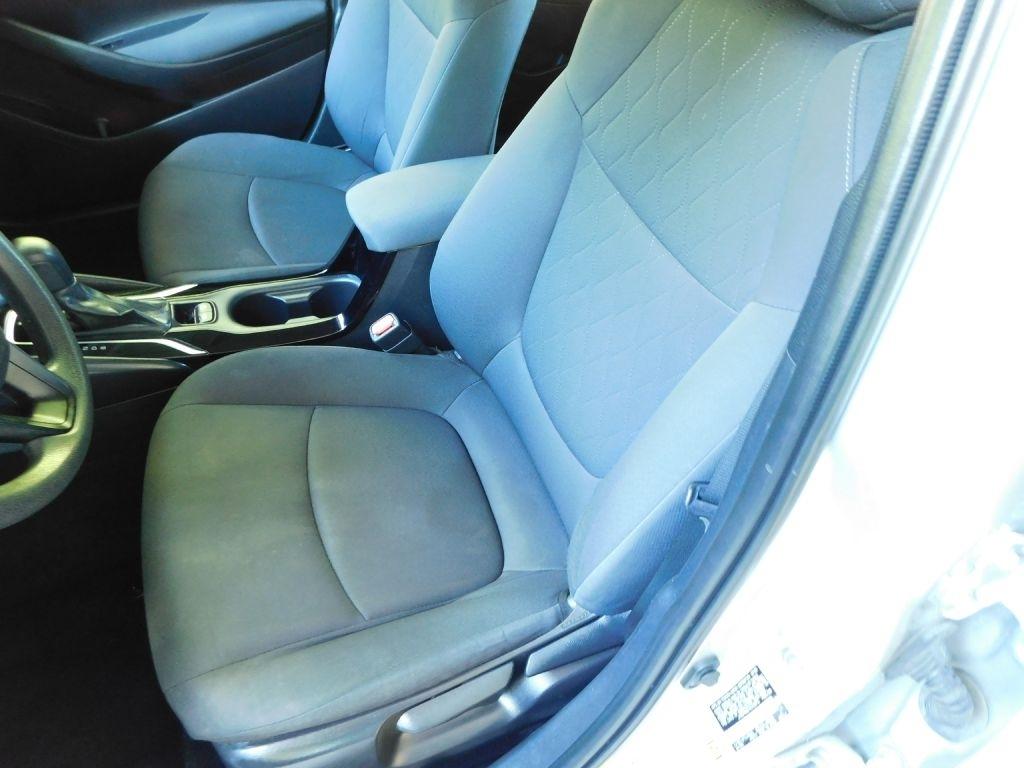 Toyota Corolla LE 2021