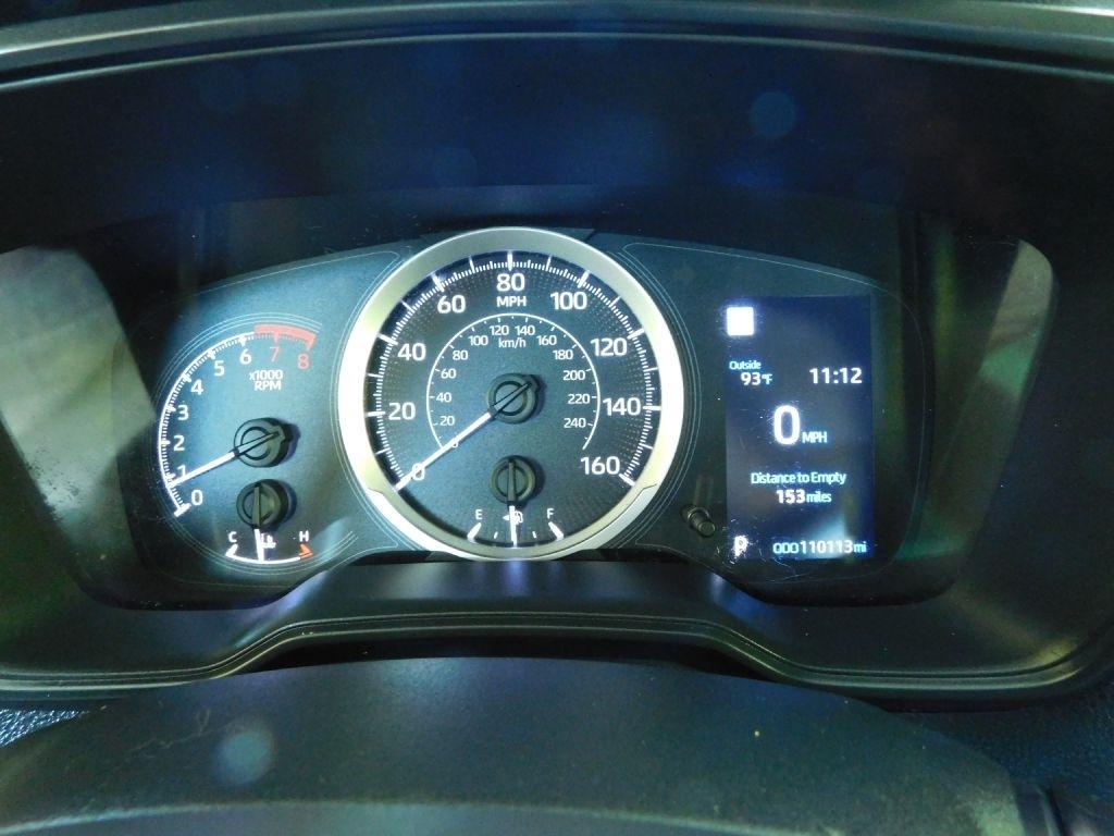 Toyota Corolla LE 2021