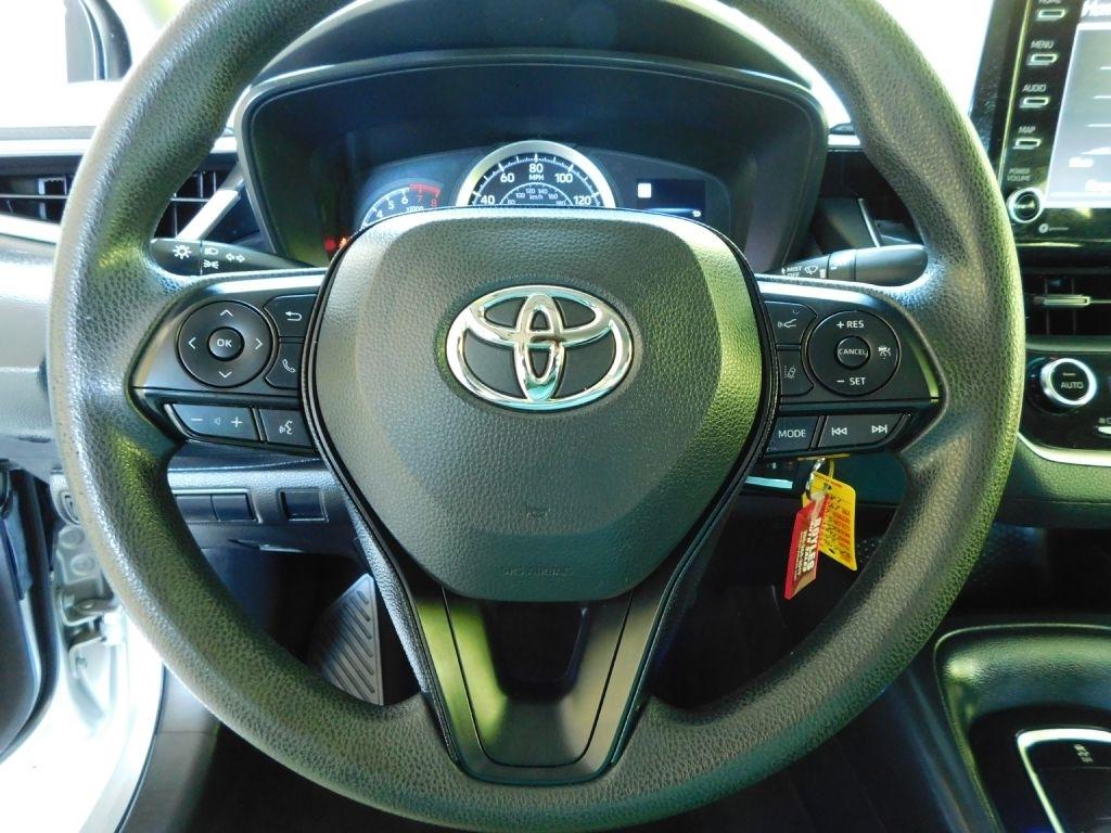 Toyota Corolla LE 2021