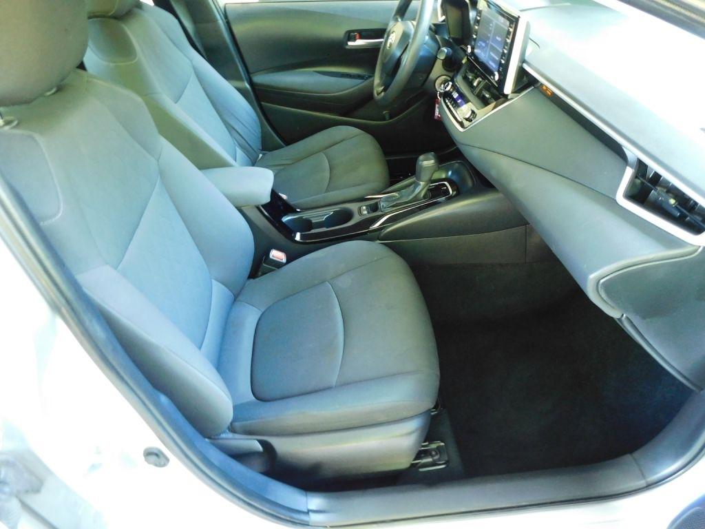 Toyota Corolla LE 2021