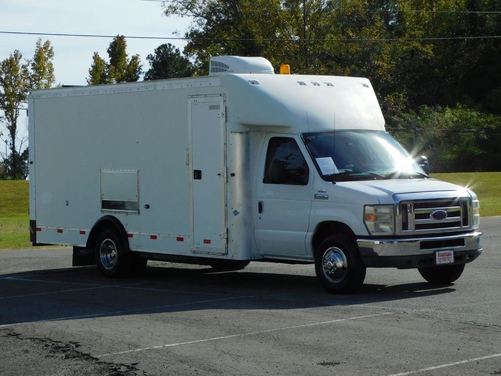 Ford Econoline E450 2015