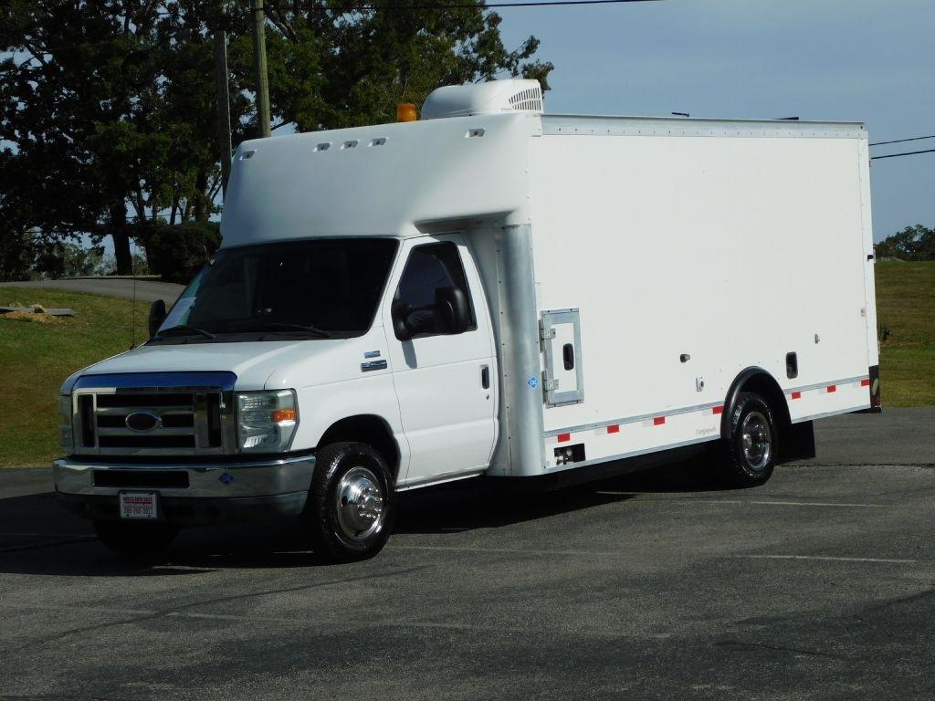 Ford Econoline E450 2015