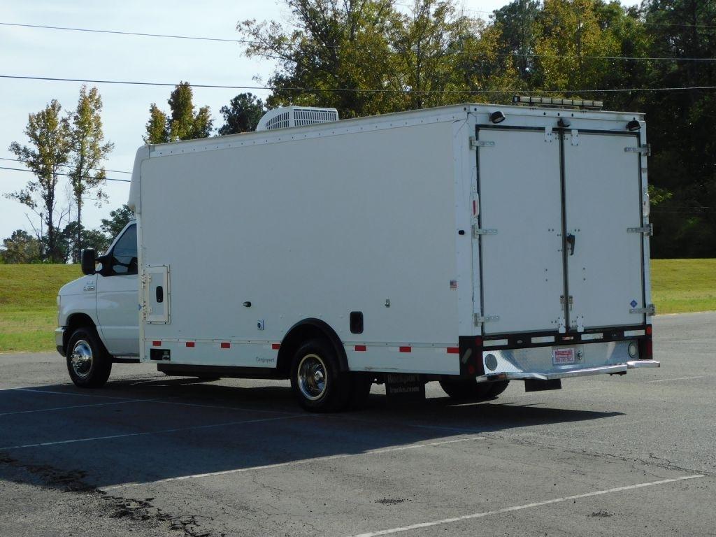 Ford Econoline E450 2015
