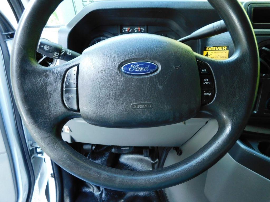 Ford Econoline E450 2015