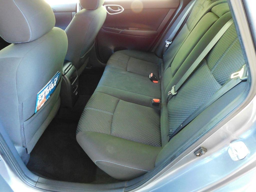 Nissan Sentra SR TURBO 6MT 2018