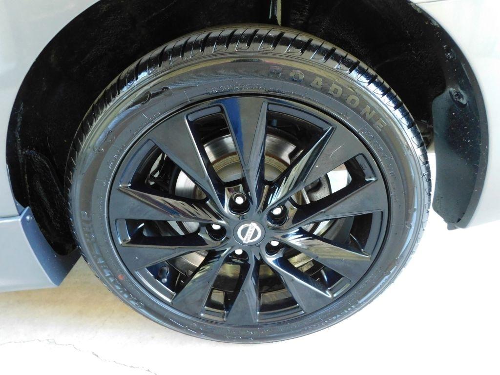 Nissan Sentra SR TURBO 6MT 2018