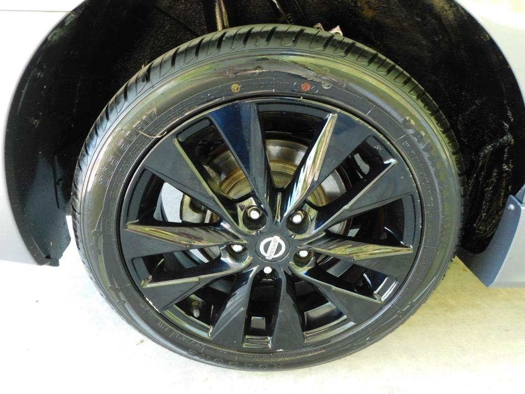 Nissan Sentra SR TURBO 6MT 2018