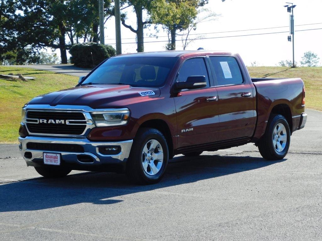 RAM 1500 Big Horn Crew Cab SWB 4WD 2019