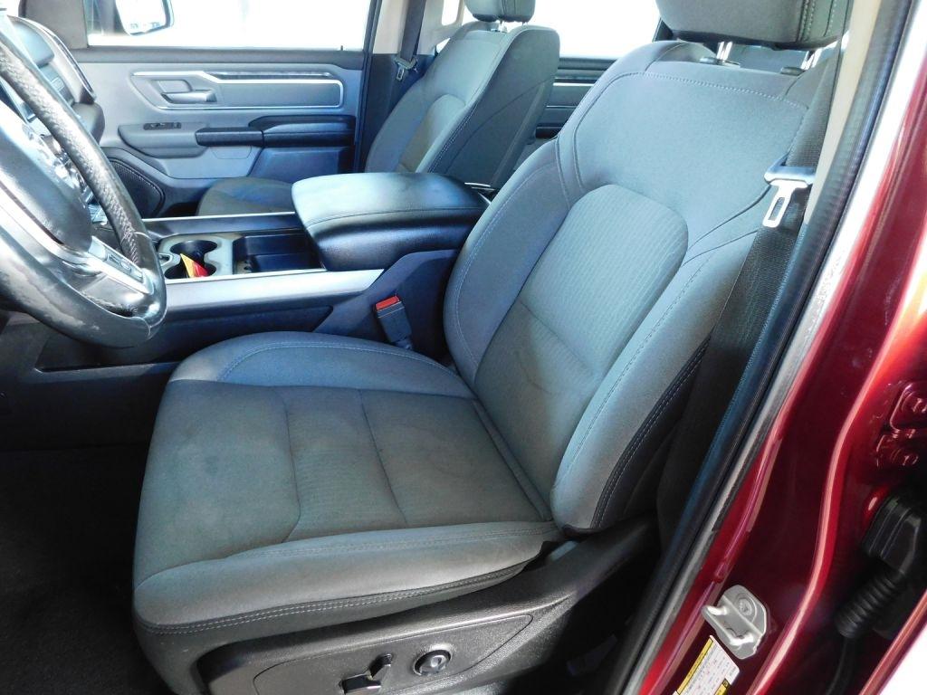 RAM 1500 Big Horn Crew Cab SWB 4WD 2019