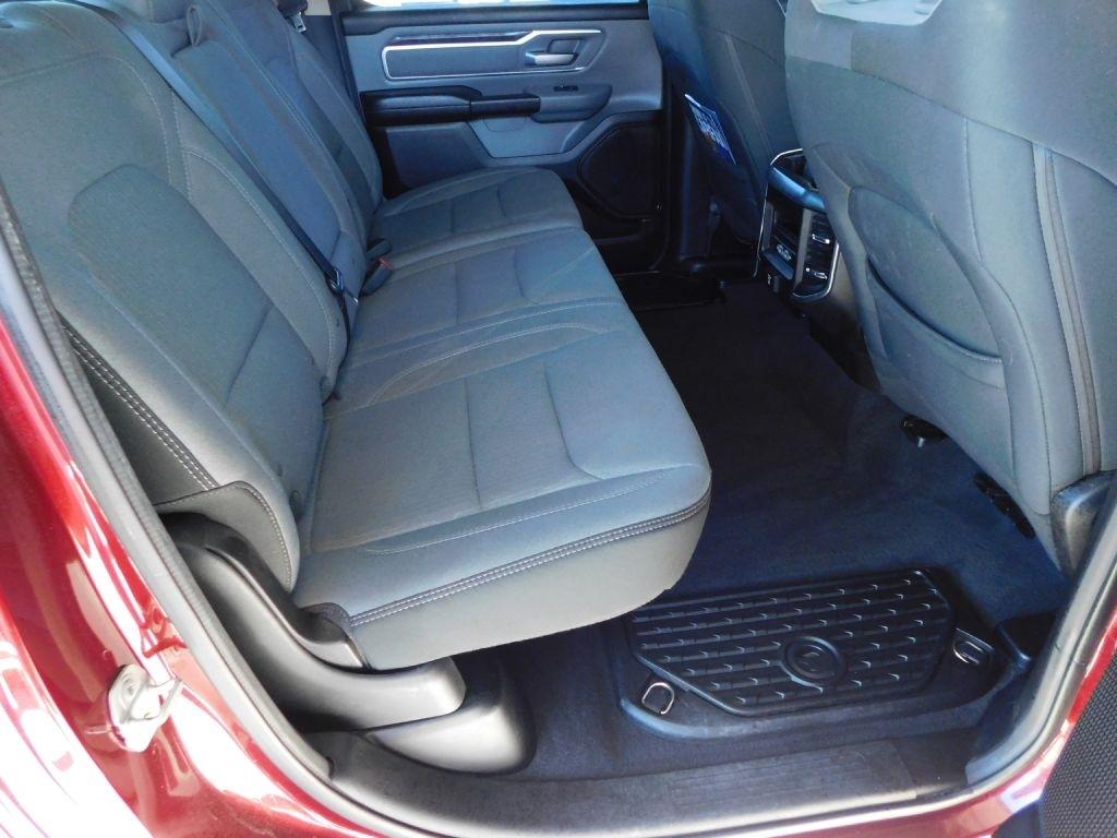 RAM 1500 Big Horn Crew Cab SWB 4WD 2019