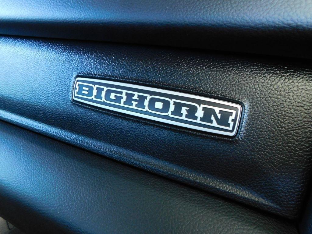 RAM 1500 Big Horn Crew Cab SWB 4WD 2019