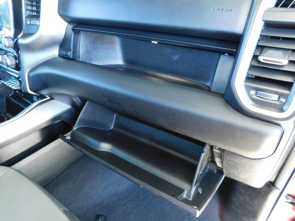 RAM 1500 Big Horn Crew Cab SWB 4WD 2019