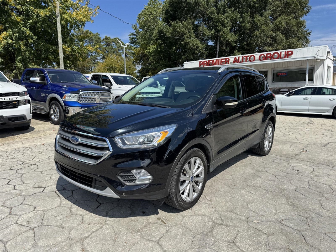 2017 Ford Escape Titanium FWD