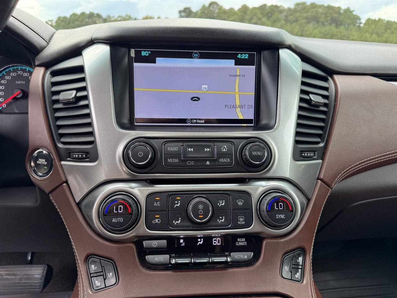 2017 Chevrolet Tahoe Premier photo 4