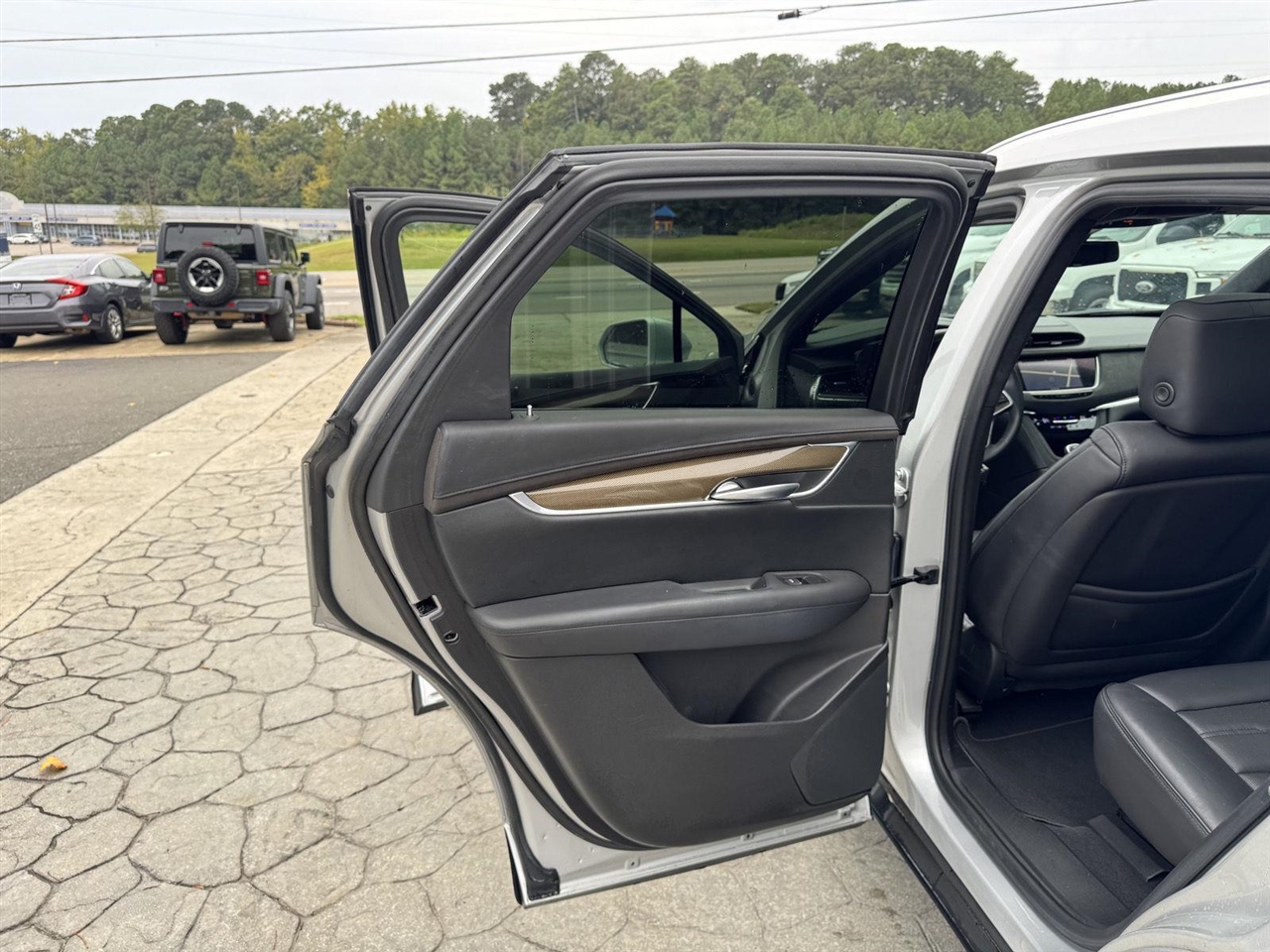 2018 Cadillac XT5 Platinum photo 8