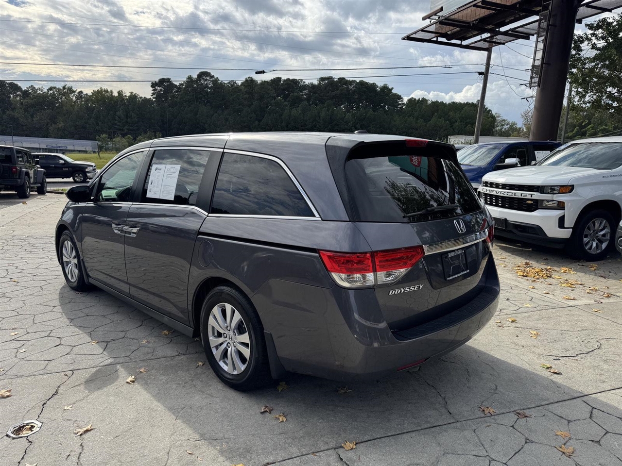2016 Honda Odyssey EX-L photo 9