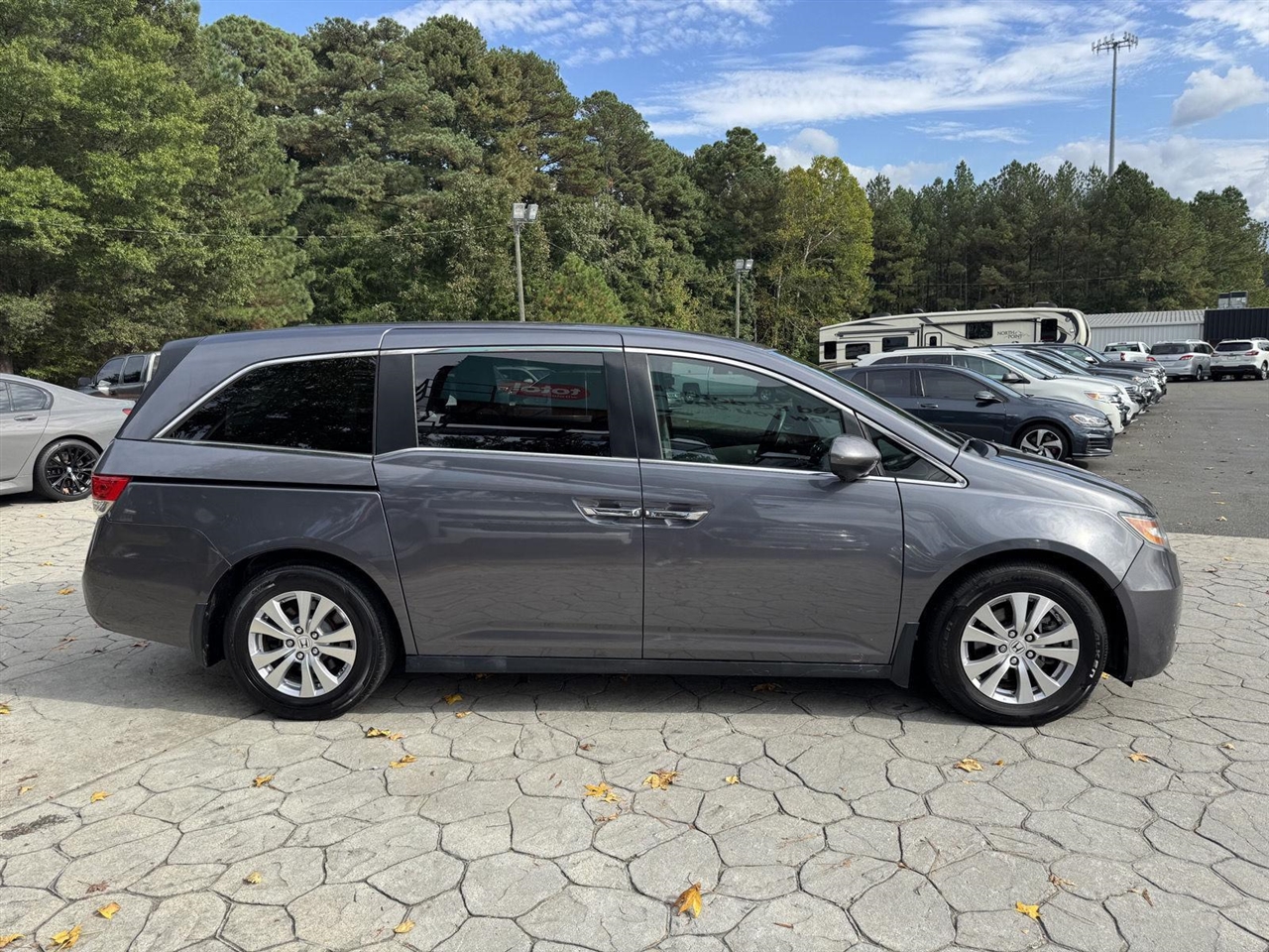 2016 Honda Odyssey EX-L photo 16